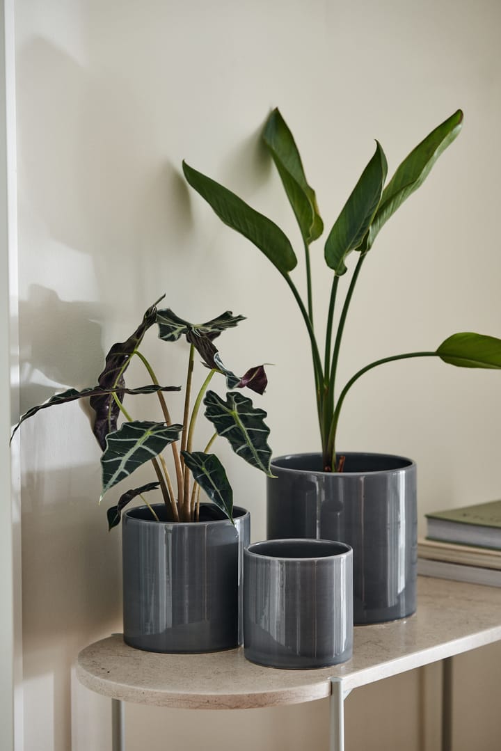 Sleek pot Ø15 cm, Charcoal Scandi Living