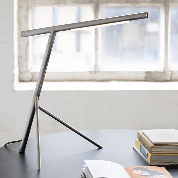 Mattia table lamp, Steel-brass Serax