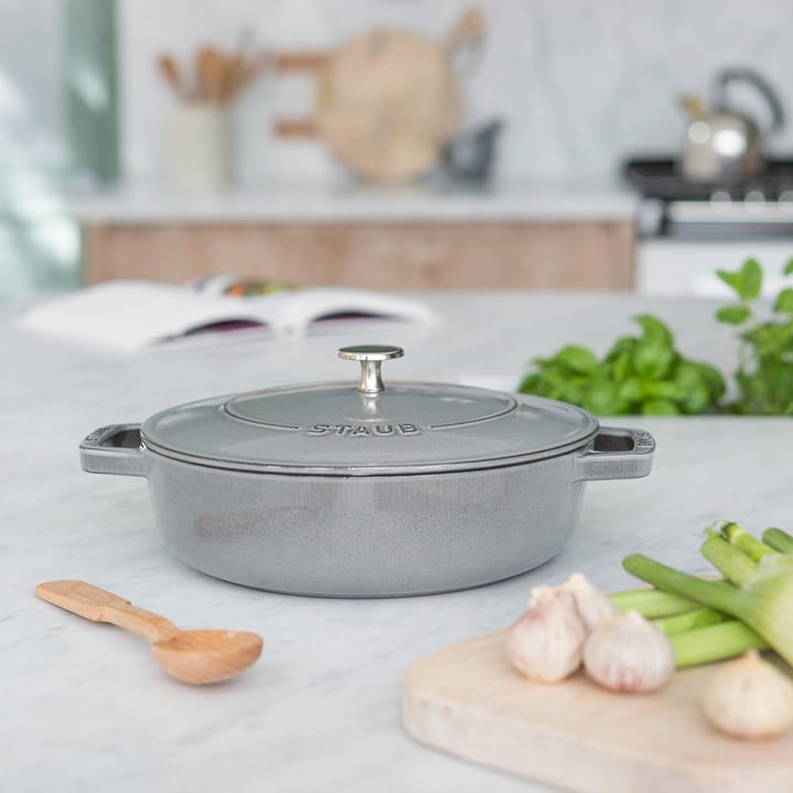 Chistera sauce pan Ø28 cm 3.7 L, grey STAUB