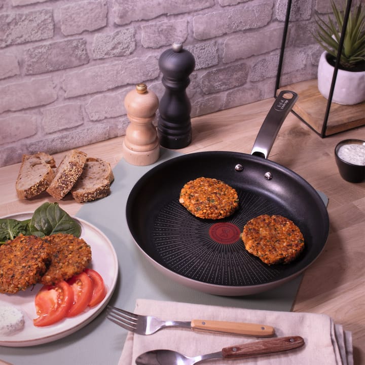 Impact frying pan, Ø24 cm Tefal