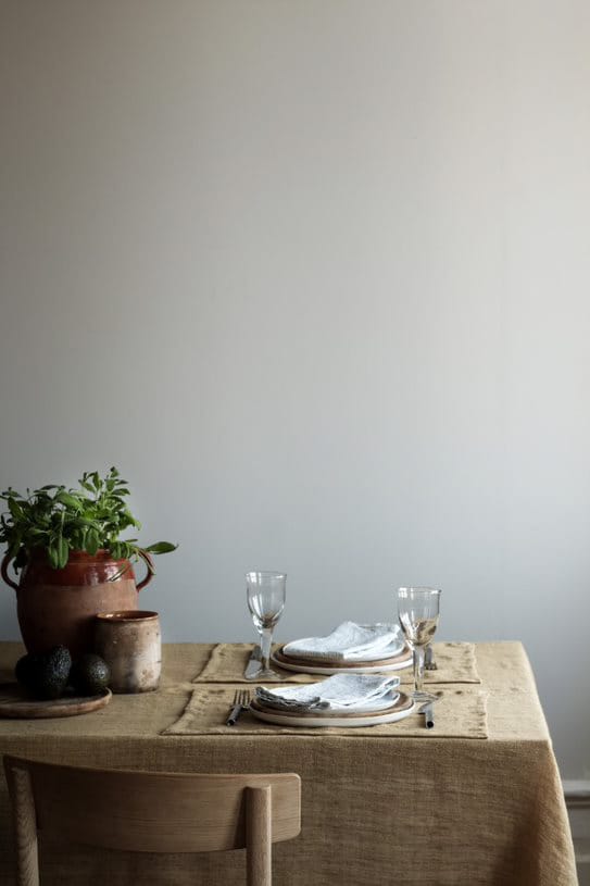 Marion tablecloth linen 145x270 cm, Pampas Tell Me More