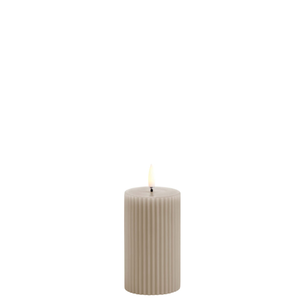 Uyuni Lighting LED Pillar candle Ribbed 5.8x10 cm Sandstone