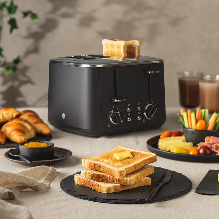 TO4B-1600 family toaster 4 slices, Black Wilfa